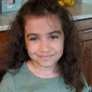 Meet your Posher, Maysa